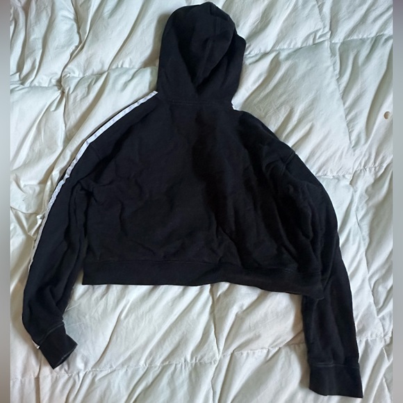 SIZE WOMENS XS CROPPED ADIDAS HOODIE ATHLEISURE - Picture 4 of 7